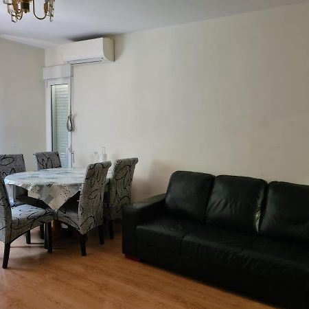 Habitacion Con Bano Privado- En Casa Familiar Beatriz Валенсия Екстериор снимка