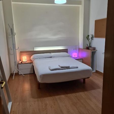 Habitacion Con Bano Privado- En Casa Familiar Beatriz Валенсия Екстериор снимка