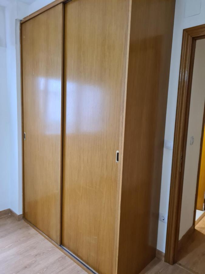 Habitacion Con Bano Privado- En Casa Familiar Beatriz Валенсия Екстериор снимка