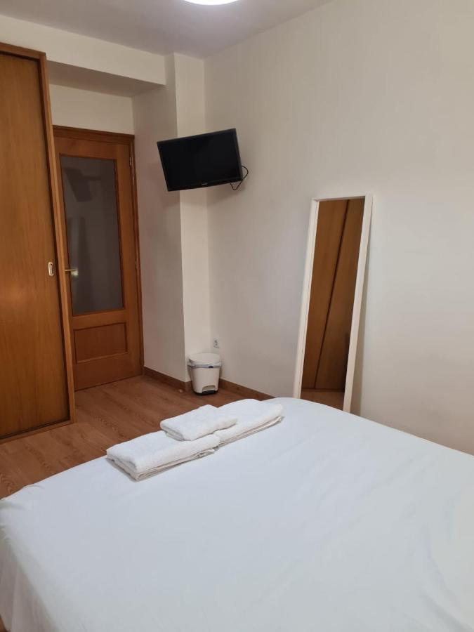 Habitacion Con Bano Privado- En Casa Familiar Beatriz Валенсия Екстериор снимка